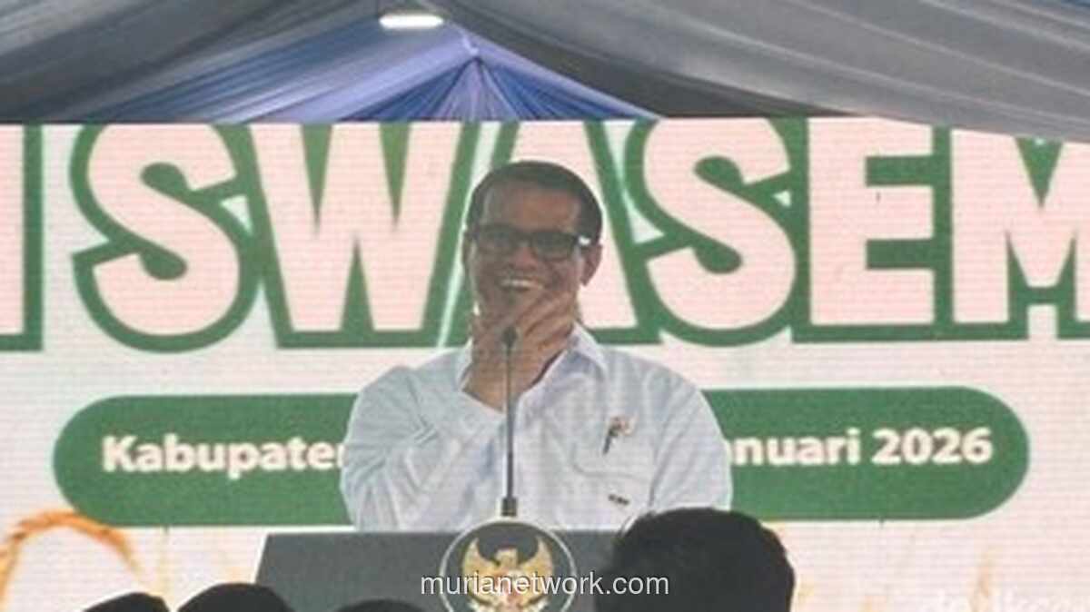 Amran Salah Sebut Gubernur, Panen Raya Karawang Bergema Tawa