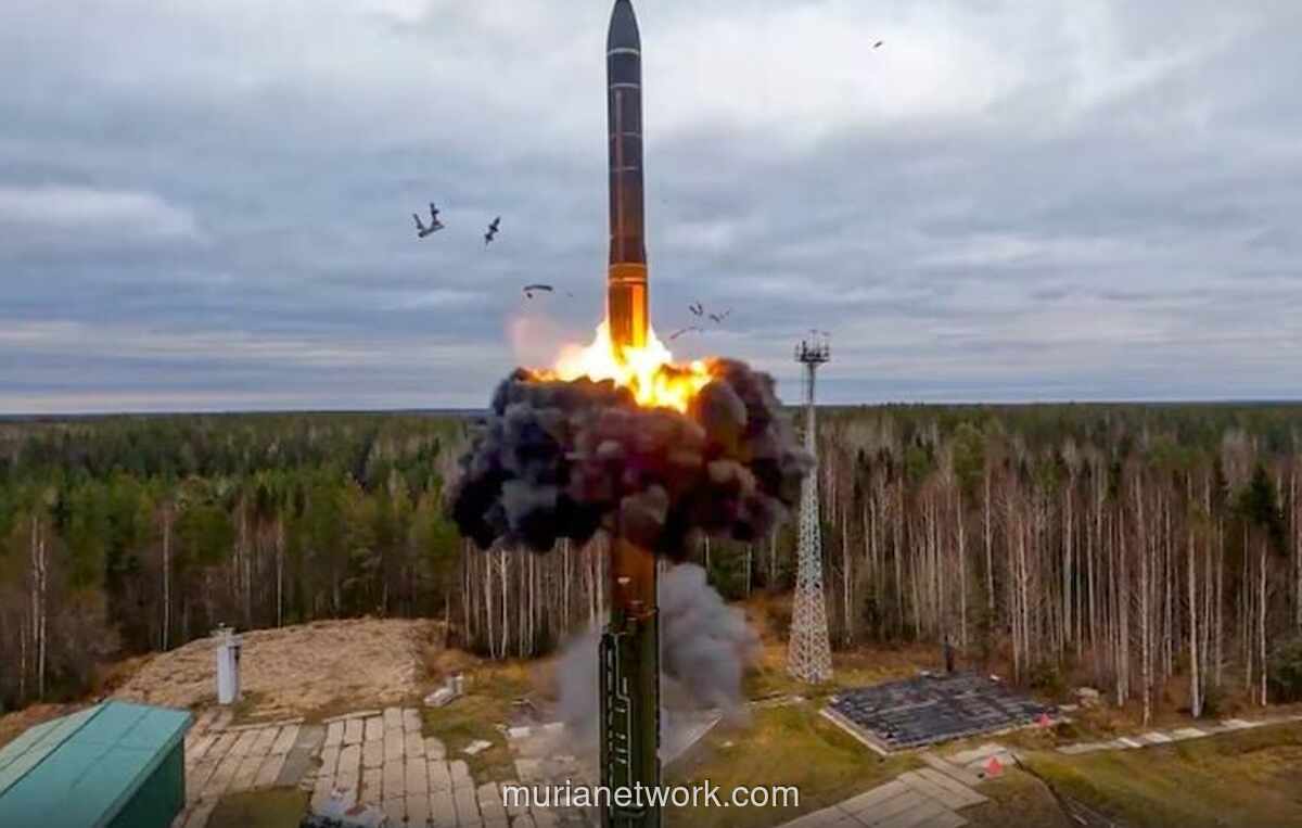 Medvedev Peringatkan Eropa dengan Video Serangan Rudal Hipersonik ke Ukraina