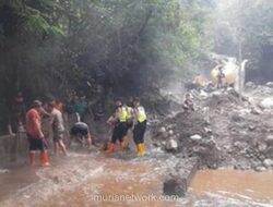 Banjir Bandang Hancurkan Kolam Air Panas dan Tiga Jembatan di Wisata Guci