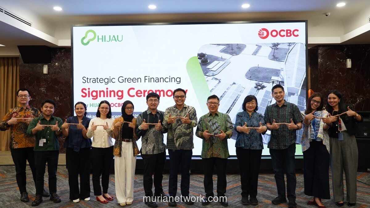 Bank OCBC NISP Suntik Rp113 Miliar untuk Proyek PLTS, Pacu Transisi Energi