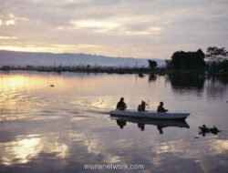 Sumeleh: Seni Meletakkan Beban di Era yang Tak Pernah Berhenti Berdering