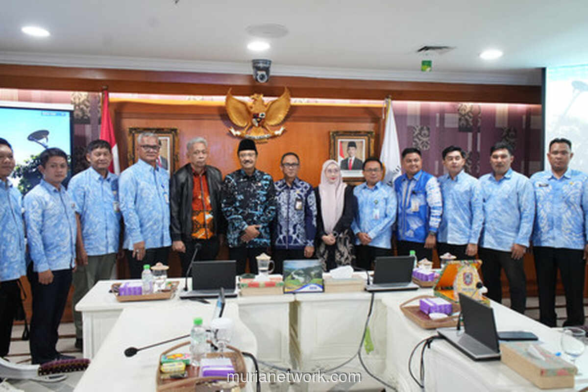 Gus Ipul Minta Daerah Aktif Awasi Bansos, Data Dinamis Jadi Kunci