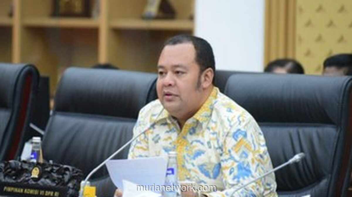 Anggota DPR Tegaskan: Tak Ada Campur Tangan BUMN dalam Penggantian Pimpinan OJK dan BEI