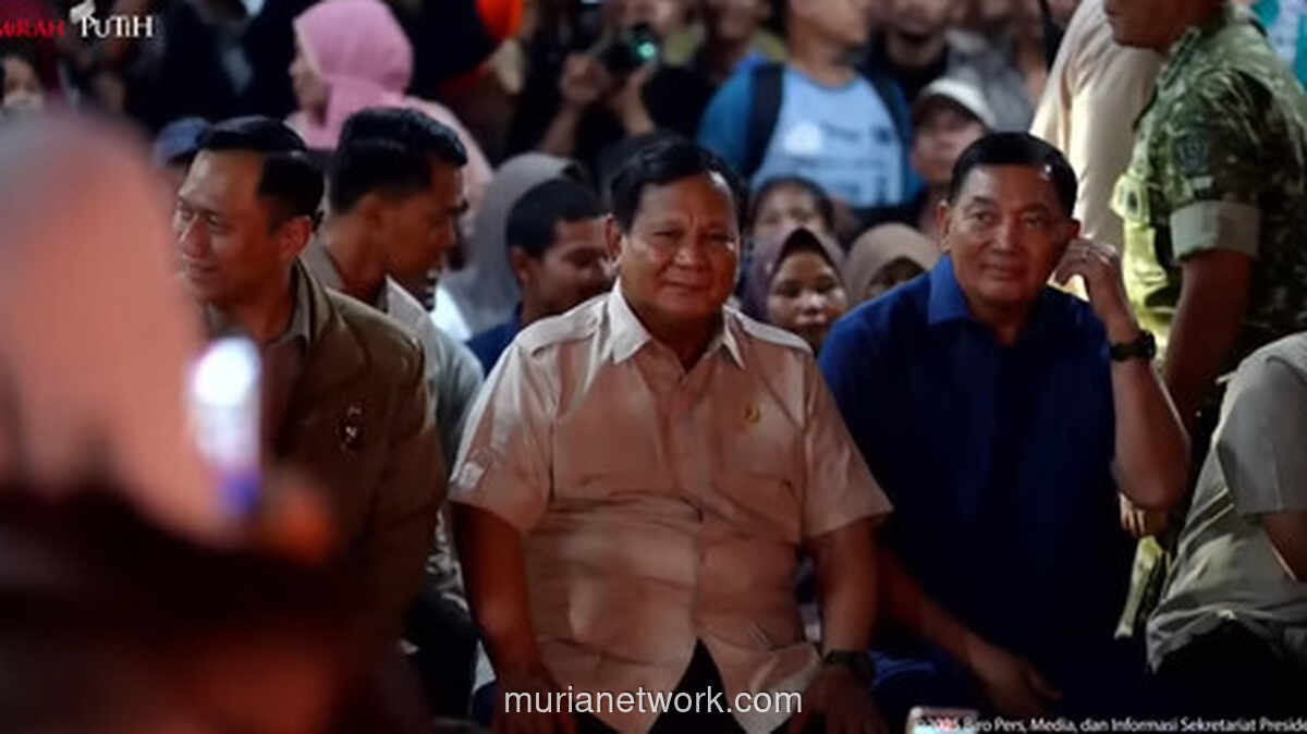 Prabowo Rayakan Malam Tahun Baru di Tengah Pengungsian Batang Toru