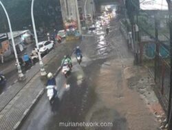 Hujan Deras Pagi Ini, Sejumlah Ruas Jalan di Jakarta Tergenang