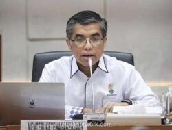 Menaker Yassierli: Kenaikan Upah Minimum Tak Bisa Seragam, Patokannya KHL