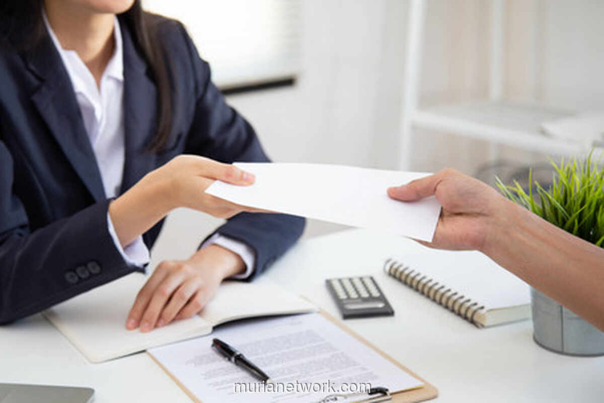 Gaji Dua Digit: Simbol Prestasi atau Jerat Kecemasan?