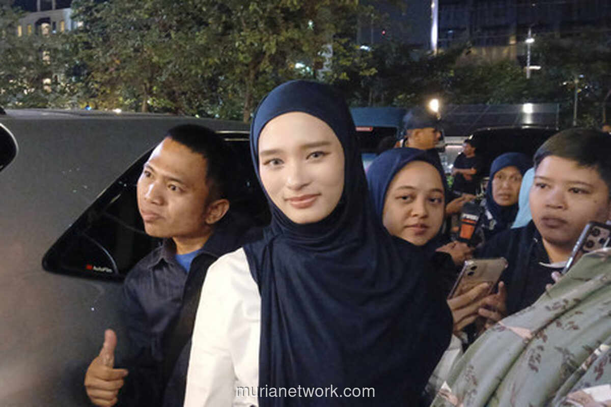 Inara Rusli Siap Bertemu Mawa, Upaya Damai di Tengah Laporan Zina
