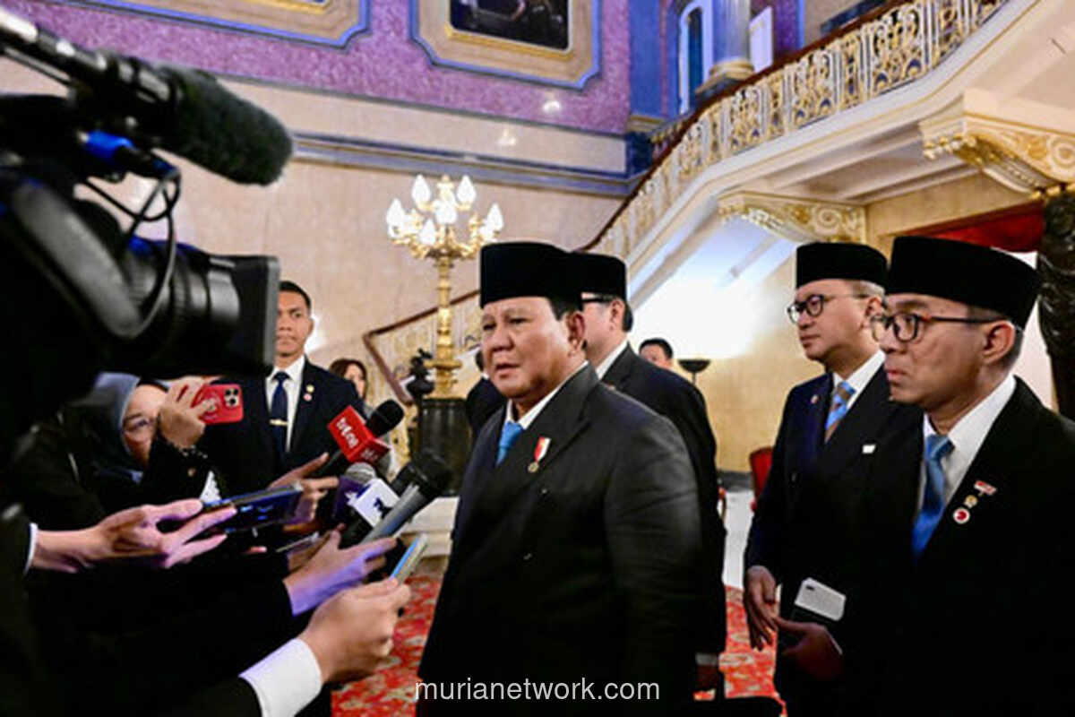 Peci Hitam Prabowo dan Jas Abu-Abu Lammy: Harmoni Gaya di Awal Diplomasi