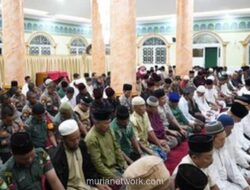 Subuh Berjemaah di Masjid Nurul Iman, Polisi Riau Sapa Warga Sambil Gaungkan Kamtibmas dan Hijau
