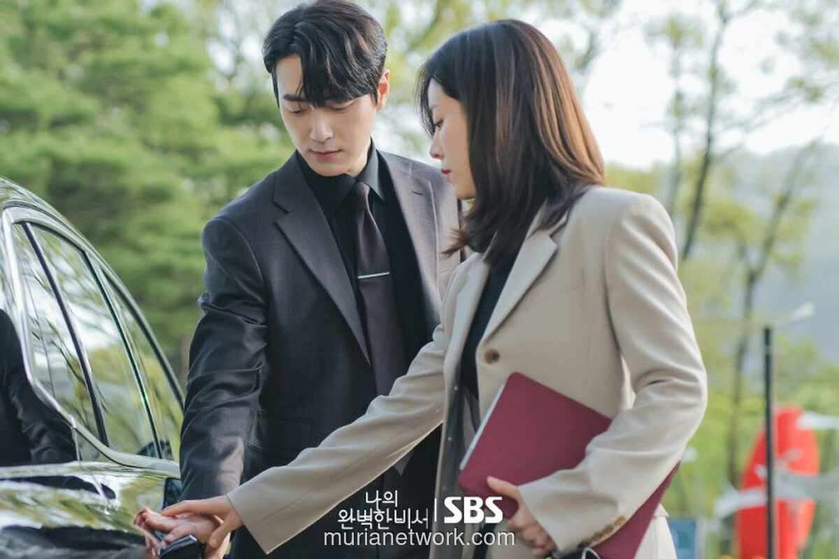 Han Ji Min dan Lee Joon Hyuk Bawa Kisah CEO Dingin dan Sekretaris Idaman di Love Scout