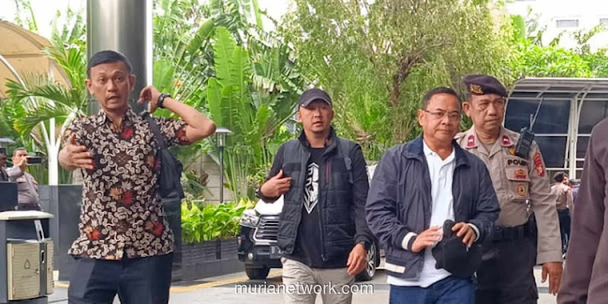 DPR Soroti Dua Kepala Daerah Tertangkap KPK: Ini Tamparan Keras bagi Otonomi Daerah