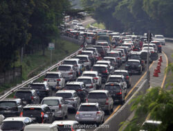 Gadog Macet Total, 3.300 Kendaraan Serbu Puncak di Pagi Buta Isra Mikraj