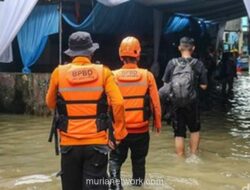 29 RT Masih Tergenang, Warga Ibu Kota Bertahan di Pengungsian