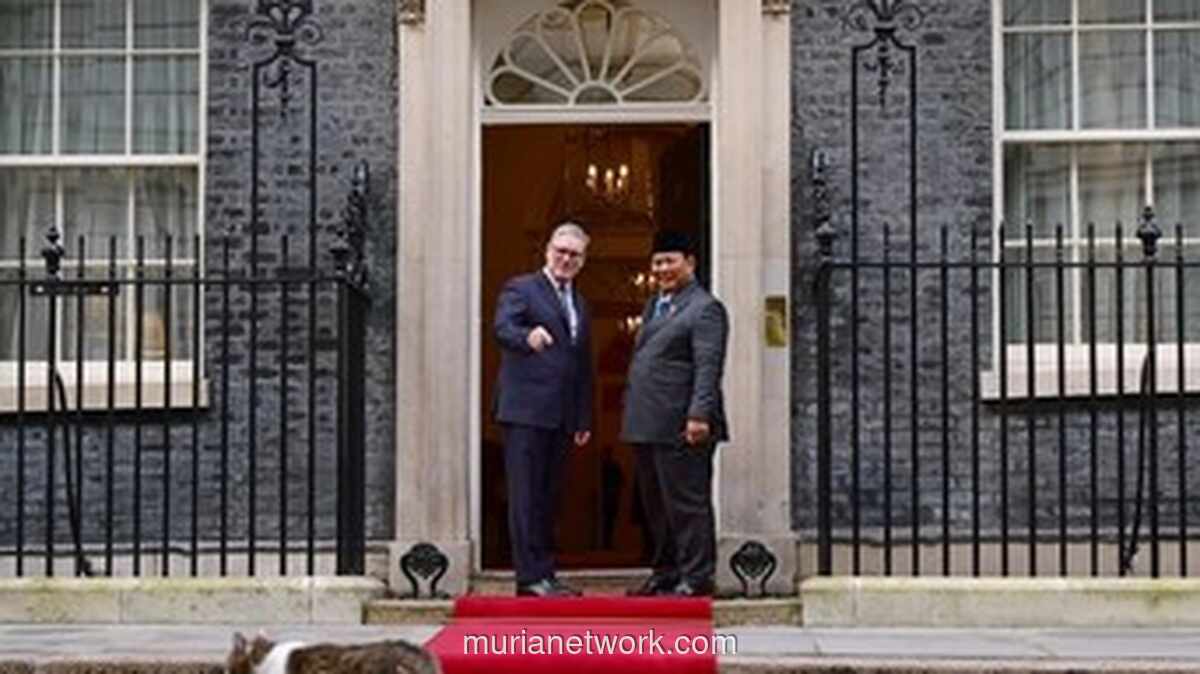 Larry, Pejabat Berbulu yang Curi Perhatian Saat Prabowo Bertemu Starmer