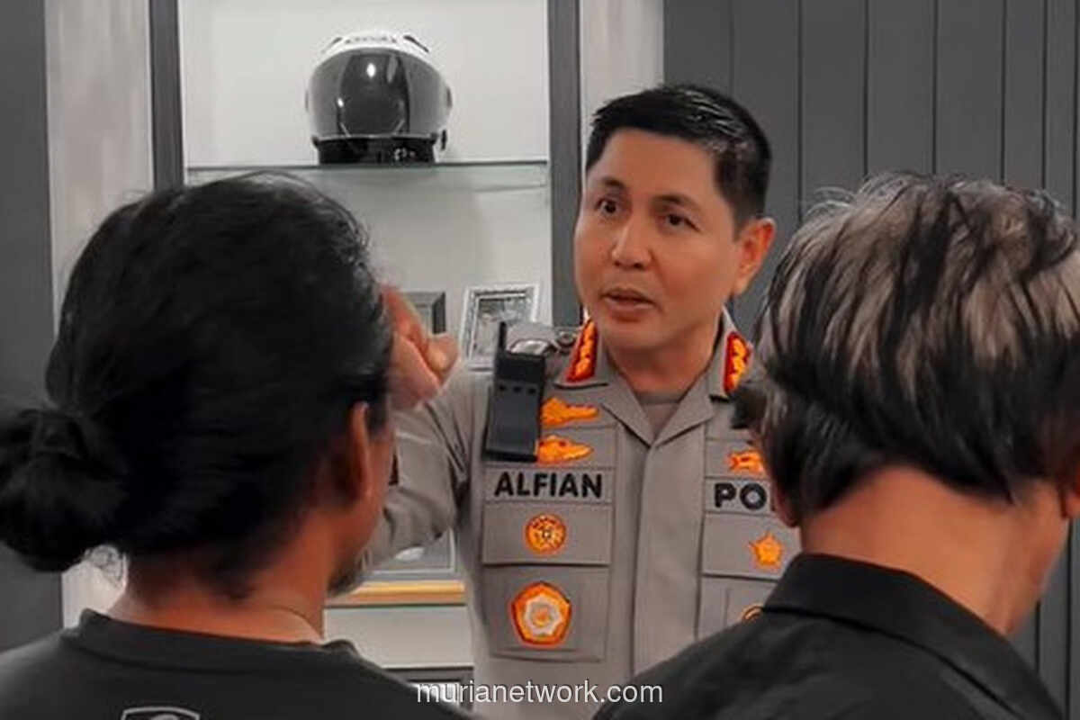 Kapolres Jakarta Timur Hadapi Dua Preman BKT, Tanya Tarif Paksa hingga Senjata Tajam