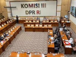Komisi III Tegaskan Posisi Polri Tetap di Bawah Presiden