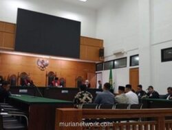 Kades dan Tiga Terdakwa Divonis 3,5 Tahun Penjara dalam Kasus Korupsi Pager Laut