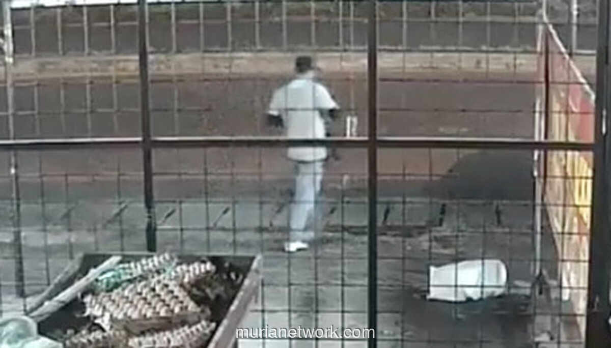 Mobil Pengacara Dibakar, Diduga Terkait Penolakan Pemindahan Masjid