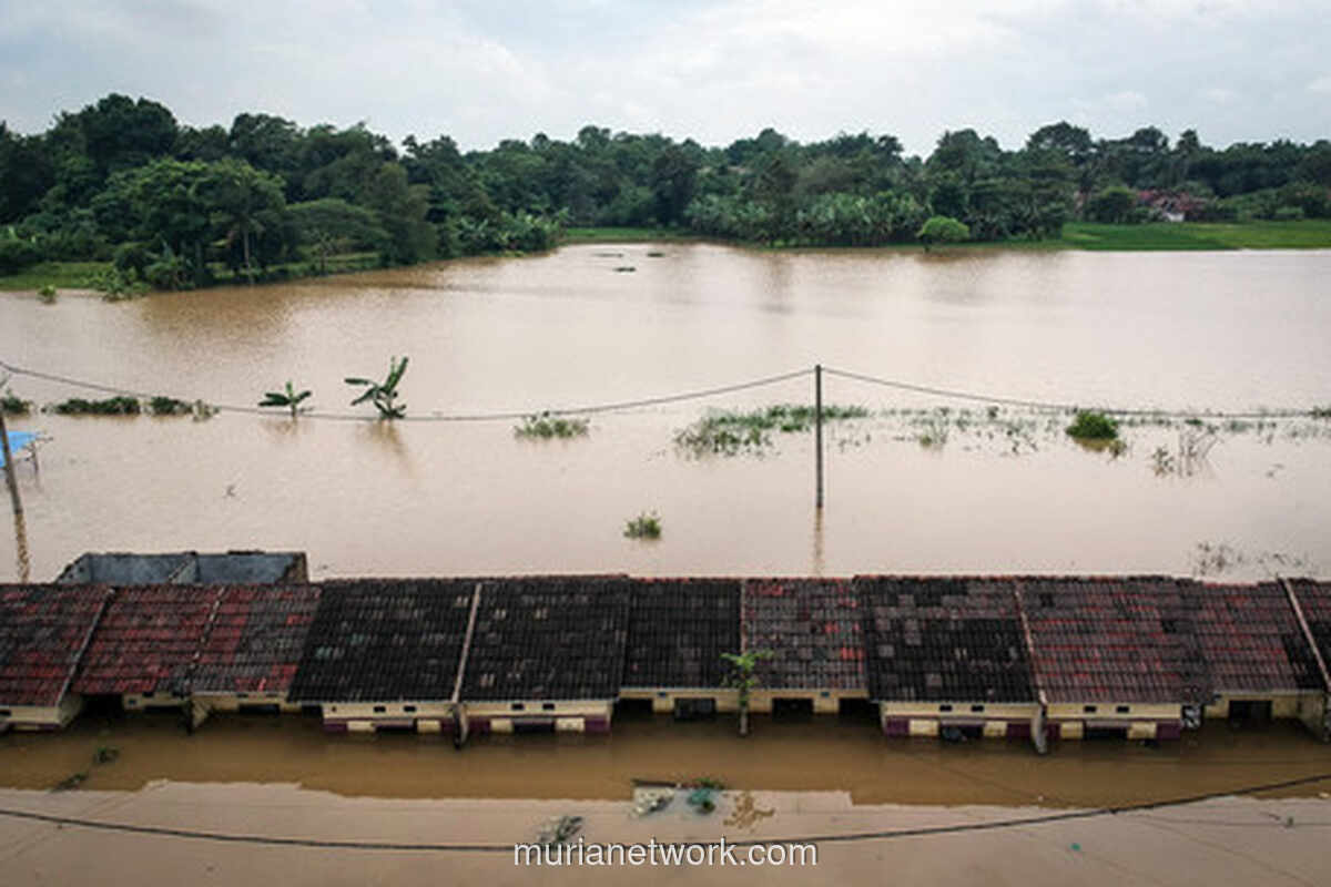 Tiga Hari Diguyur Hujan, Permukiman di Tangerang Berubah Jadi Lautan