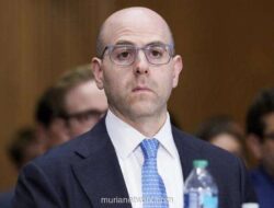 Gubernur Fed Serukan Pemotongan Bunga 150 Bps untuk Dongkrak Lapangan Kerja