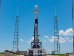 FCC Izinkan SpaceX Tambah 7.500 Satelit Starlink, Layanan Internet Global Makin Dekat