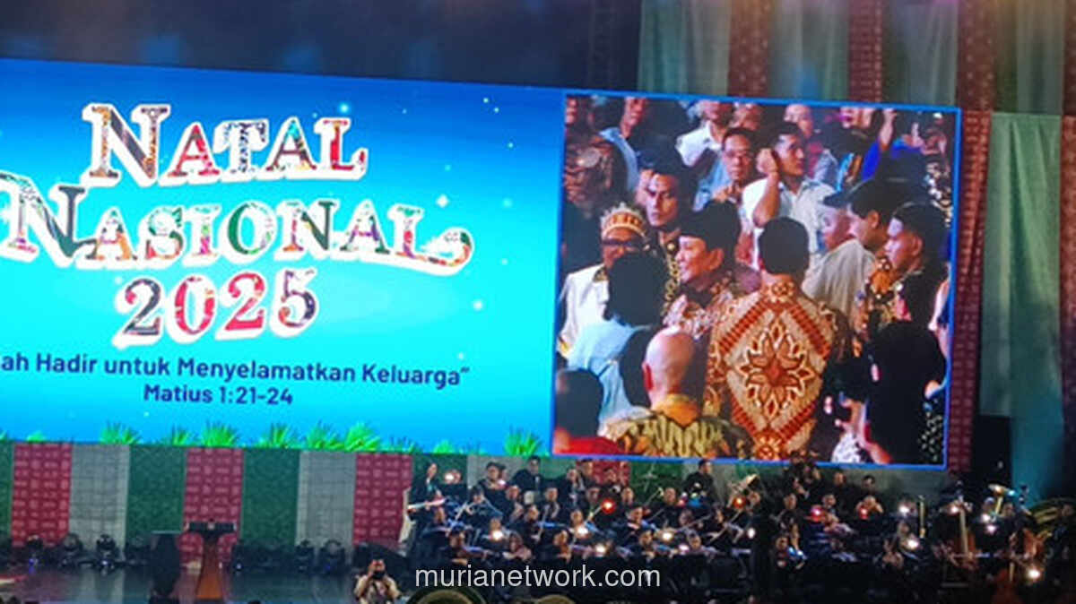Prabowo Nyanyikan Lagu Daerah Maluku di Tengah Peringatan Natal Nasional