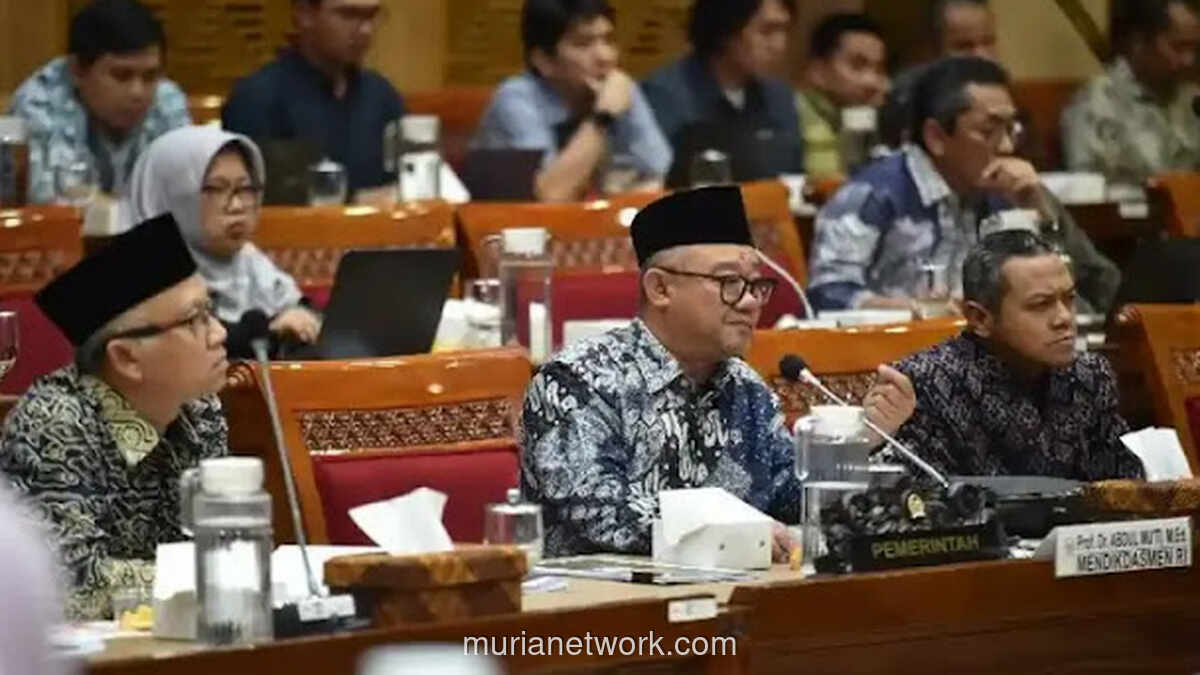 Menteri Mu’ti Buka Fakta: Banyak Anggota DPR Lulusan Paket C