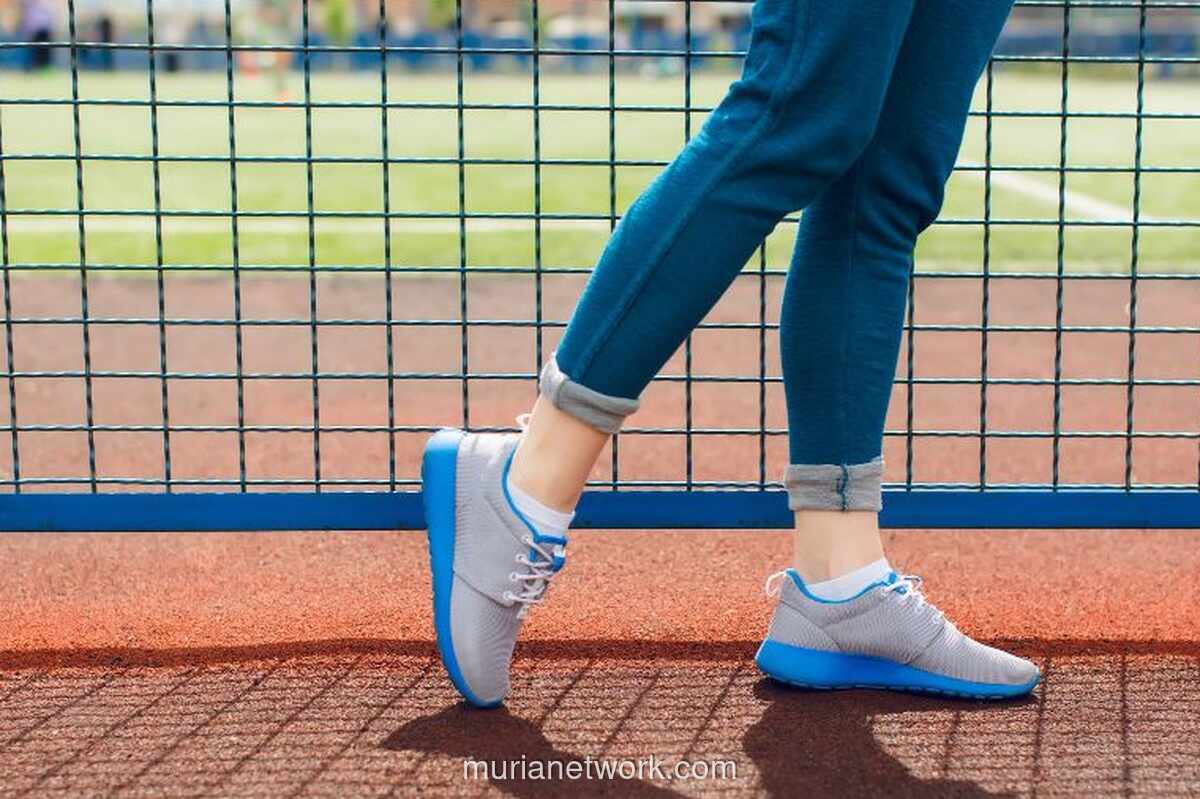 Panas di Kaki: Tantangan Tersembunyi Sepatu Padel Menuju 2026