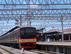 KRL Mulai Melintas Lagi di Priok dan Kampung Bandan Usai Banjir