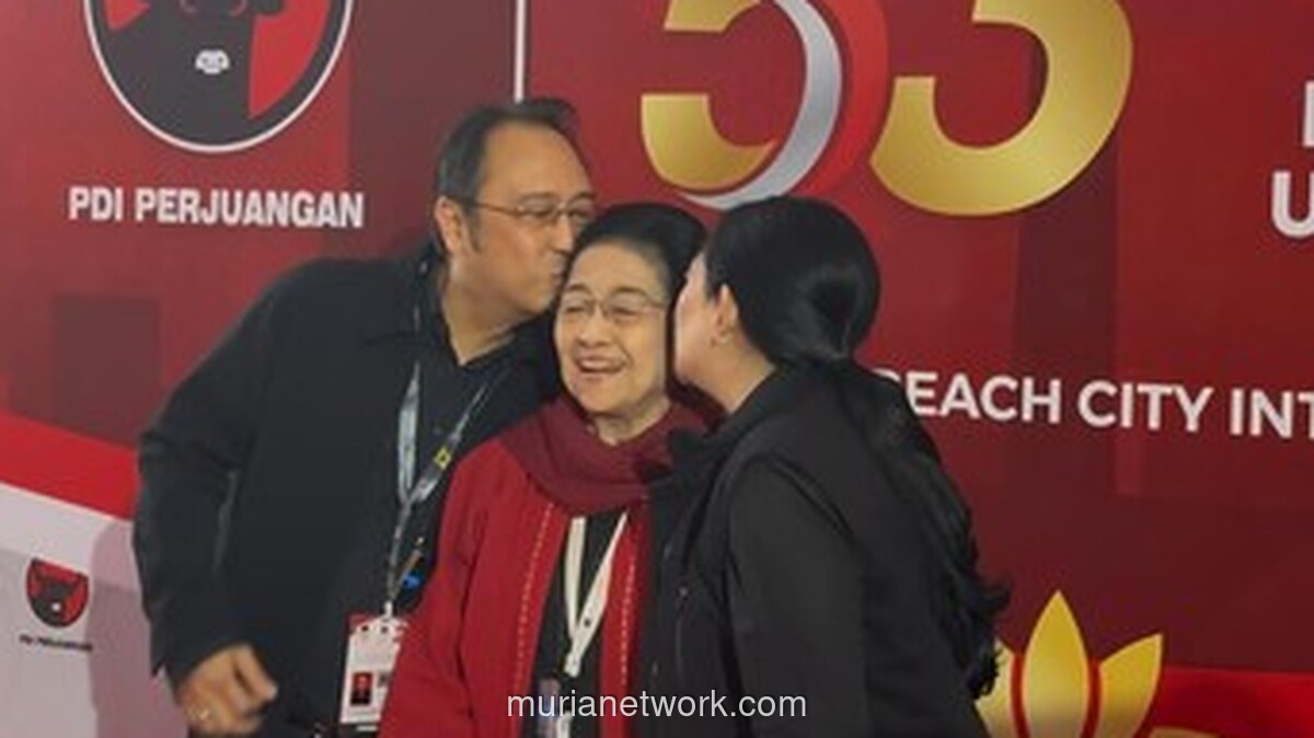 Momen Hangat Megawati dan Anak-Anak Warnai Rakernas PDIP