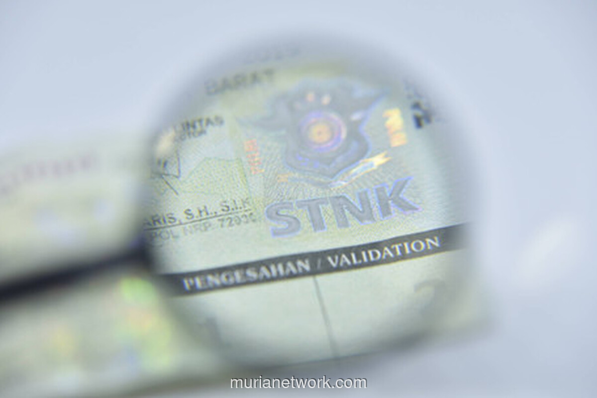 OJK Soroti Bahaya Jual Beli Mobil Cuma Pakai STNK