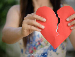 Cinta yang Lelah di Tanah yang Terus Dijarah