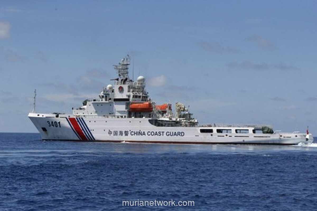 China Perketat Patroli di Scarborough Shoal, Tanggapi Latihan Militer AS-Filipina