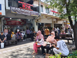 Setengah Juta Orang Serbu Jogja di Malam Tahun Baru, Sampah Justru Turun