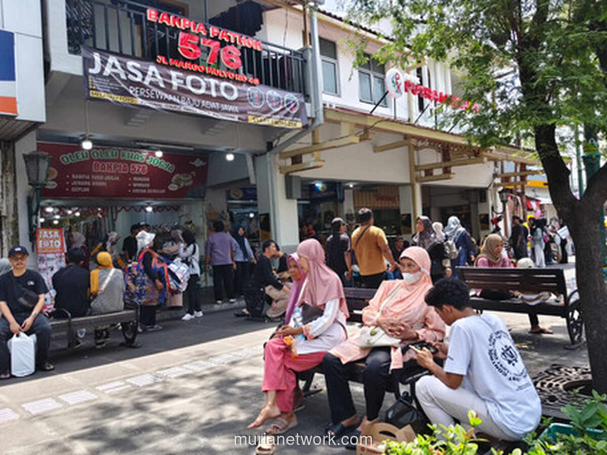 Setengah Juta Orang Serbu Jogja di Malam Tahun Baru, Sampah Justru Turun