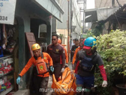 Ega Terseret Arus Ciliwung, Ditemukan 12 Kilometer dari Lokasi Kejadian