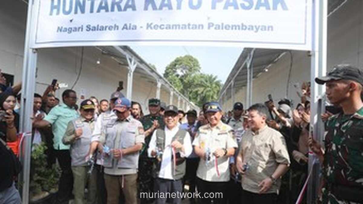 Tito Karnavian Resmikan Huntara di Agam, Desak Daerah Percepat Data Korban