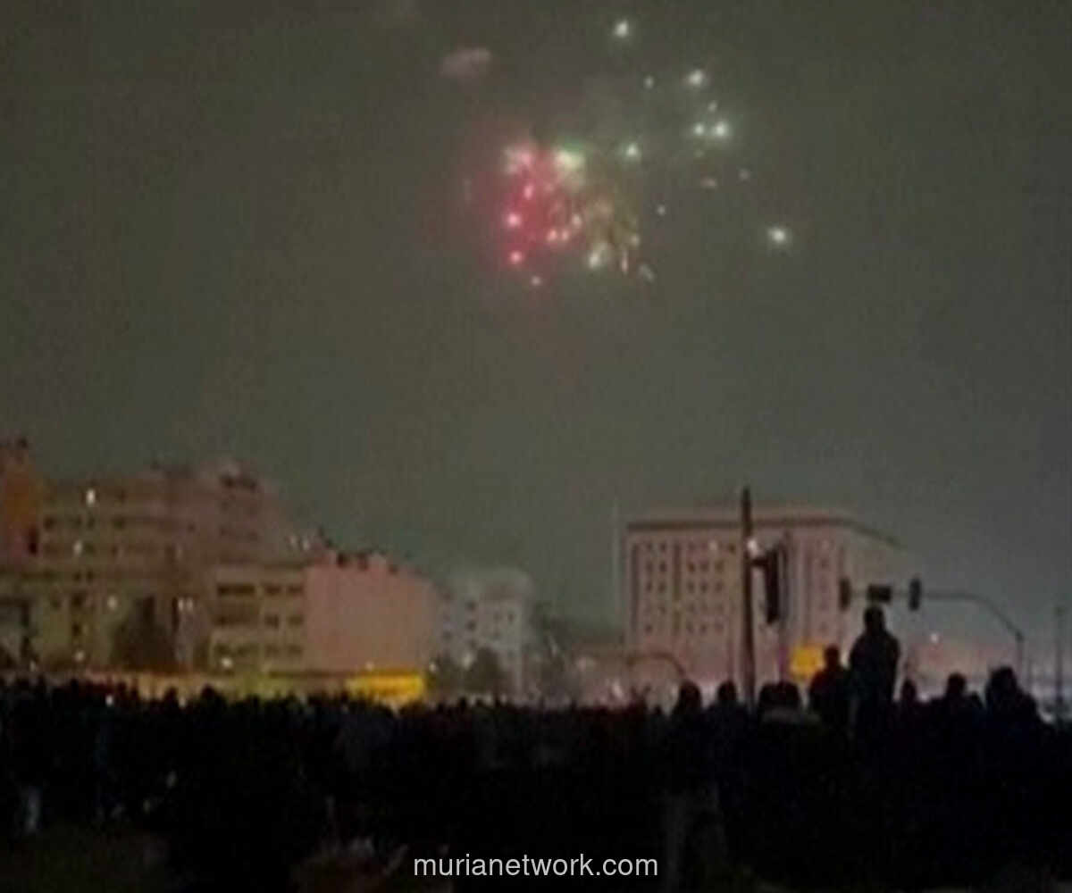 Kembang Api dan Teriakan untuk Pahlavi Warnai Malam Teheran yang Masih Bergejolak