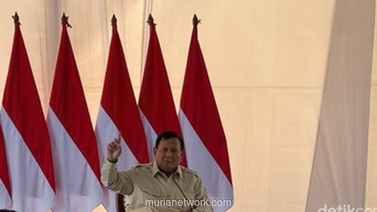 Prabowo Bela Menteri: Turun ke Bencana Bukan Sekadar Jalan-Jalan