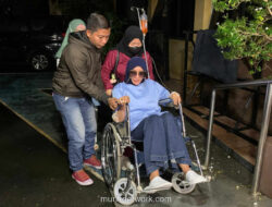 Doktif Hadir di Polda dengan Infus dan Kursi Roda, Pemeriksaan Ditunda