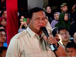 Prabowo Sambut Tahun Baru di Tengah Korban Bencana Batang Toru