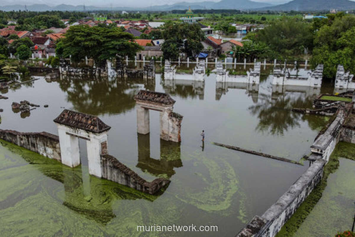 Situs Keraton Kaibon Terendam, Kekhawatiran Kerusakan Makin Nyata