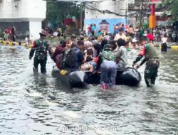Kolaborasi Warga dan Petugas Sukses Kembalikan Jakarta ke Normal Usai Banjir