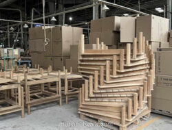 Trump Tunda Kenaikan Tarif Furnitur, Tekanan Harga Pengaruhi Kebijakan