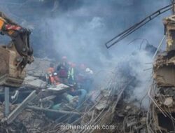 Korban Tewas Kebakaran Mal Karachi Bertambah, Proses Identifikasi Masih Berjalan