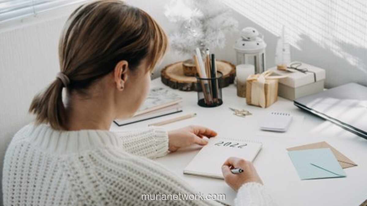 Awal Tahun, Bukan Hanya Resolusi: Saat Perasaan Tertinggal Menyelinap Diam-Diam