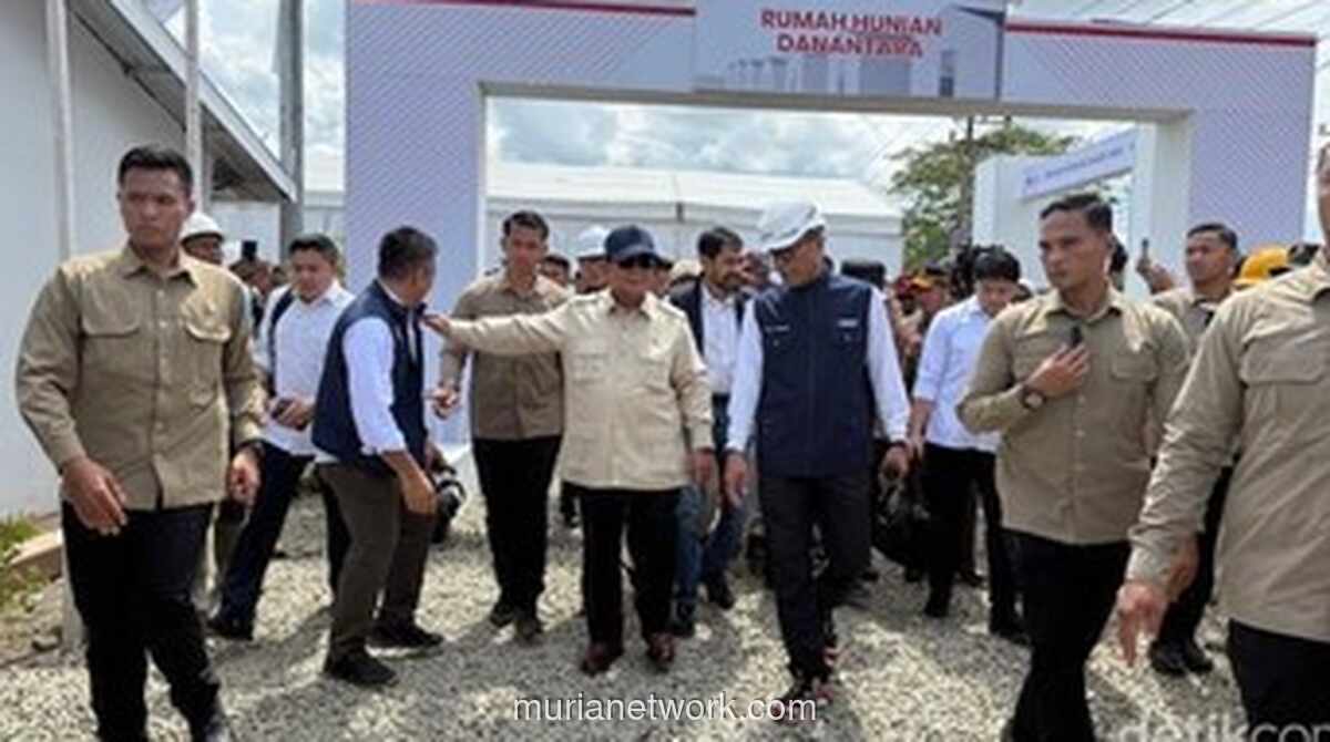 Prabowo di Tengah Lumpur: Solidaritas Nyata di Malam Tahun Baru