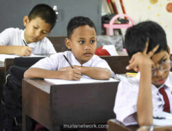 Ketika Guru Dihargai Sebagai Proyek, Peradaban Menuju Senja