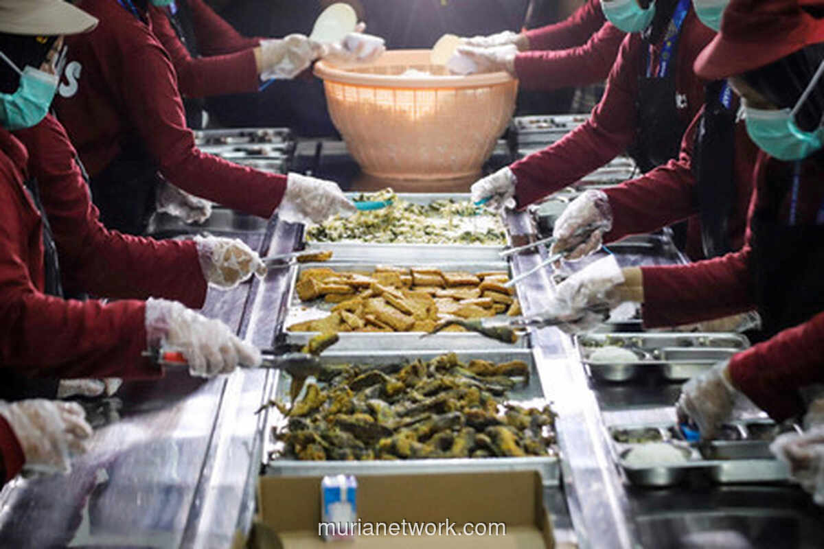 Prabowo Soroti Capaian 55 Juta Penerima Makan Bergizi Gratis dalam Satu Tahun